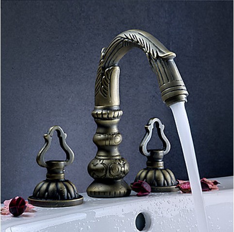 Luxury Widespread Bathroom Sink Tap - Antique Brass Finish T0472 Luxury Widespread Bathroom Sink Tap - Antique Brass Finish T0472