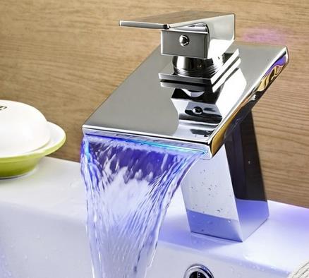 Contemporary Thermochromic Multi-color LED Stainless Steel Spout Bathroom Sink Faucet T0815BF Contemporary Thermochromic Multi-color LED Stainless Steel Spout Bathroom Sink Faucet T0815BF